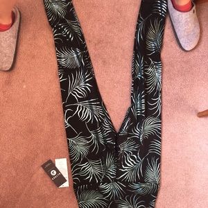 Nwt. Glider yoga pants